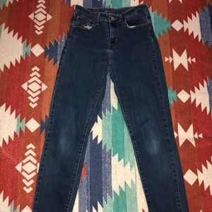 Levi’s Skinny High Rise Jeans